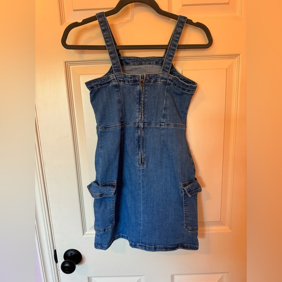 Classic 90’s Denim Blue Jumper - Picture 3 of 5